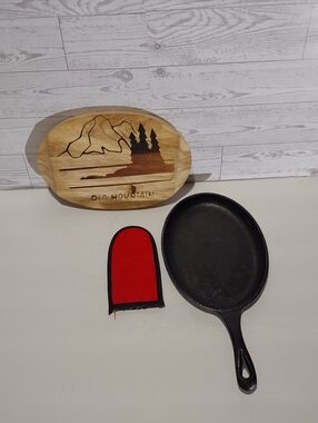 Old Mountain cast iron fajita pan set